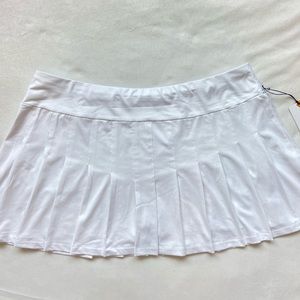 Plus Size Pleated Tennis Skirt